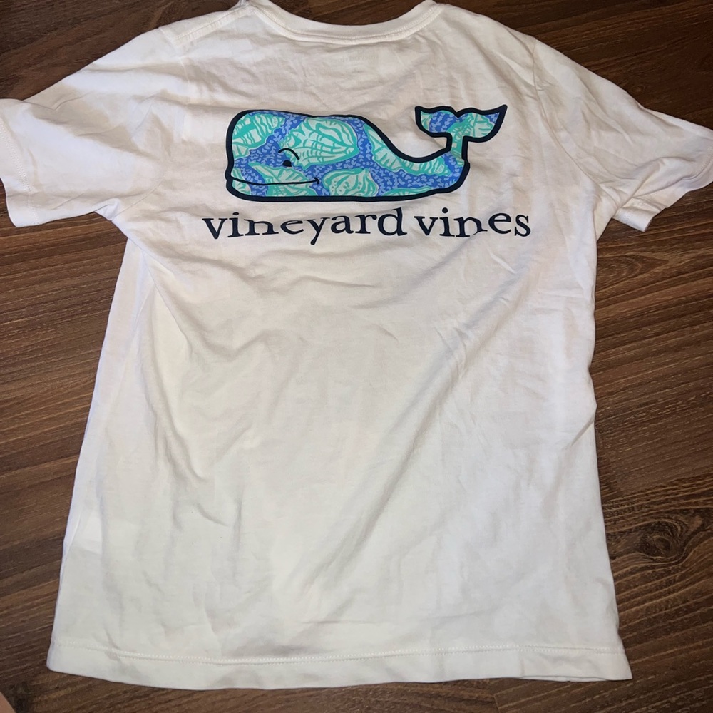 Vineyard vines short tee